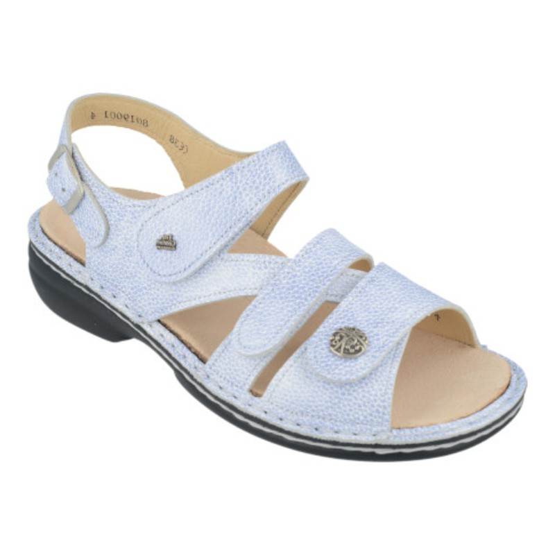 Finn Comfort Gomera-S casual sandals in light blue premium leather upper with adjustable straps and cushioned sole
