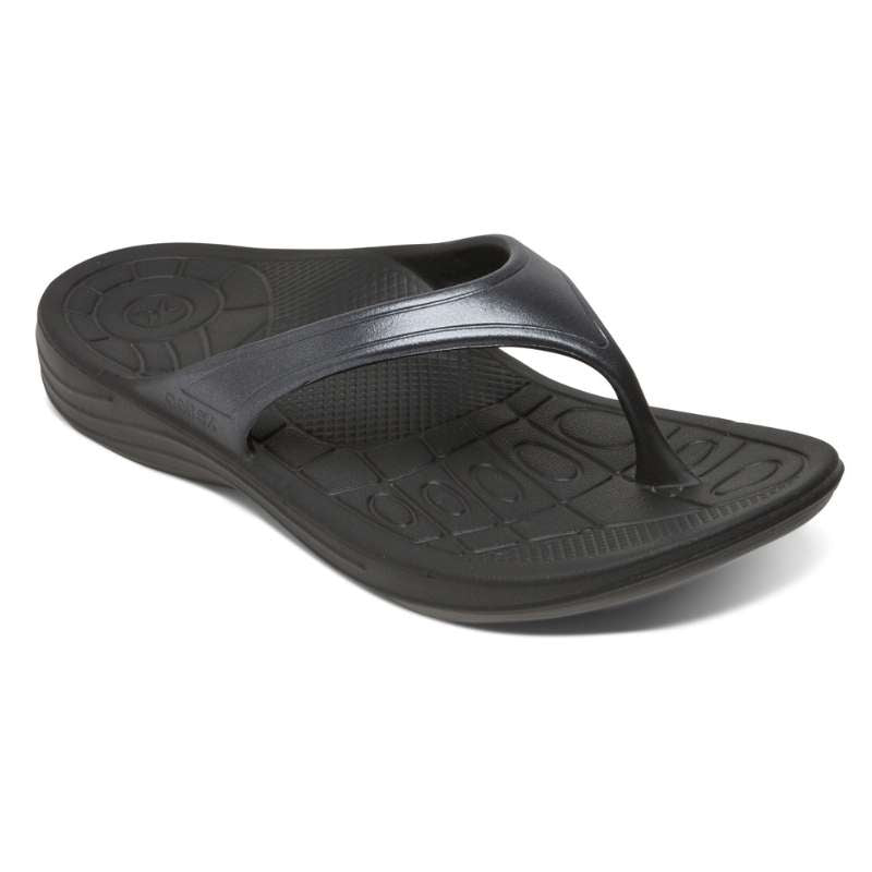 Aetrex Fiji Flips women's casual sandals in black, thong-style with textured footbed.