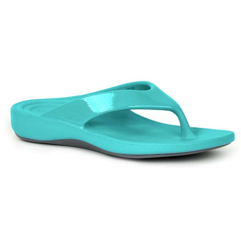 Aetrex Maui Flips women's casual sandals in aqua turquoise with thong strap and contoured sole