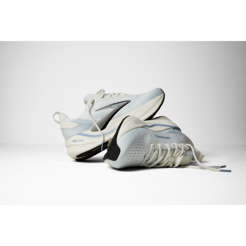 Brooks Ghost Max 4 by Brooks
