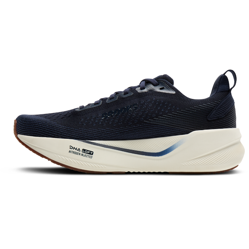 Brooks Ghost Max 4 by Brooks