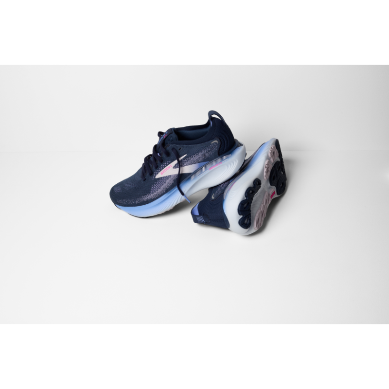 Brooks Adrenaline GTS 25 by Brooks