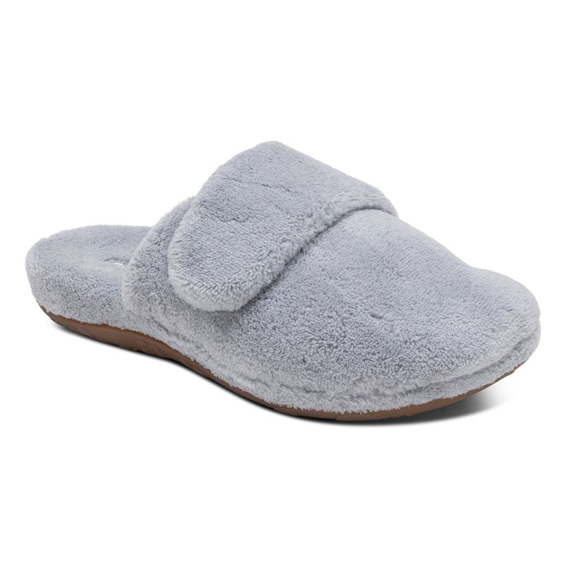 Aetrex Mandy: Women's Slipper Gray Right Side Front View