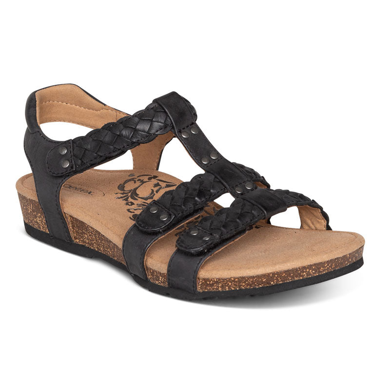 Aetrex Reese: Women's Sandal Black Right Side Front View