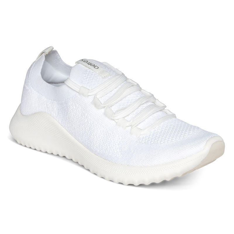 Aetrex Carly : Women's Athletic Shoe White Right Side Front View